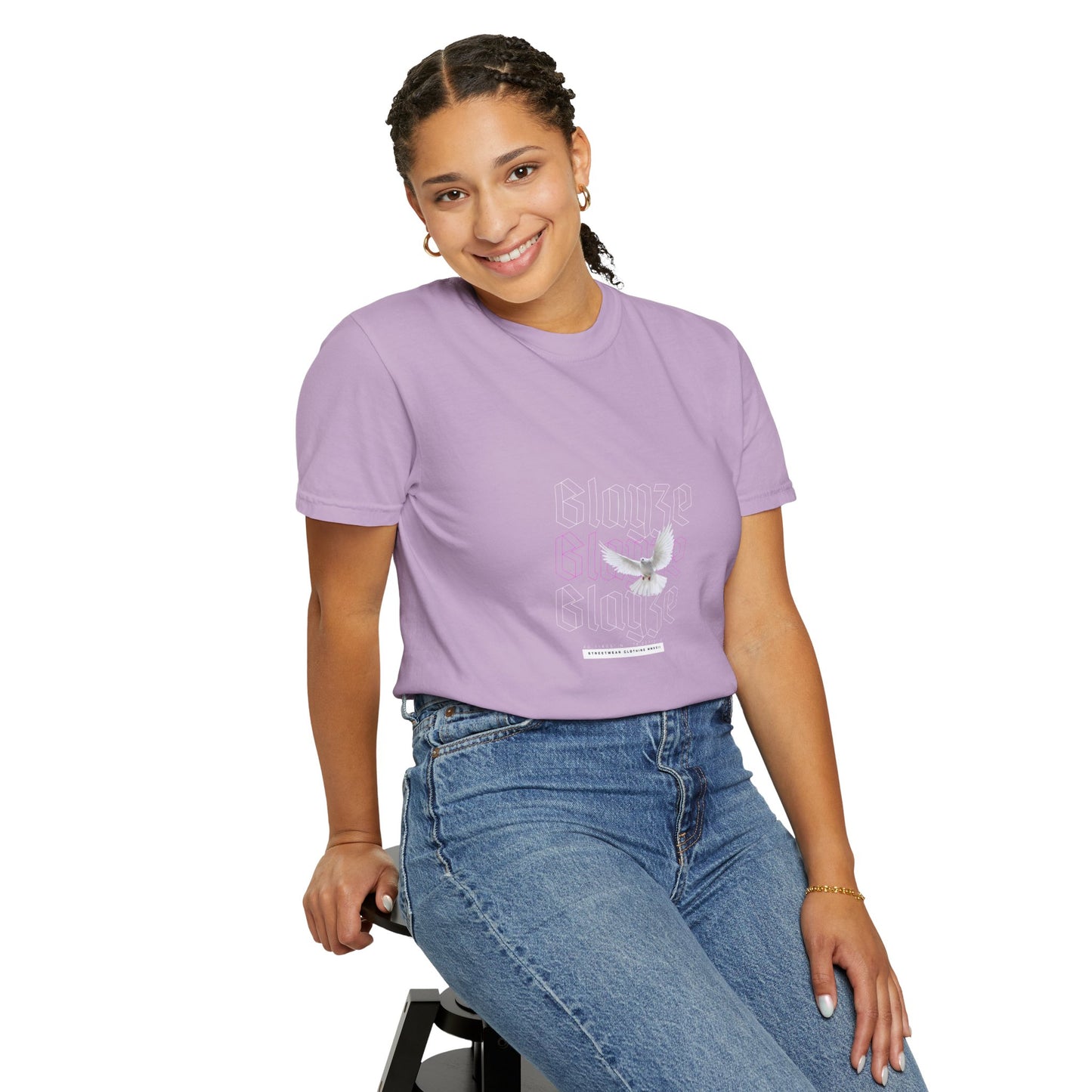 Stylish Dove Graphic T-Shirt for Everyday Wear