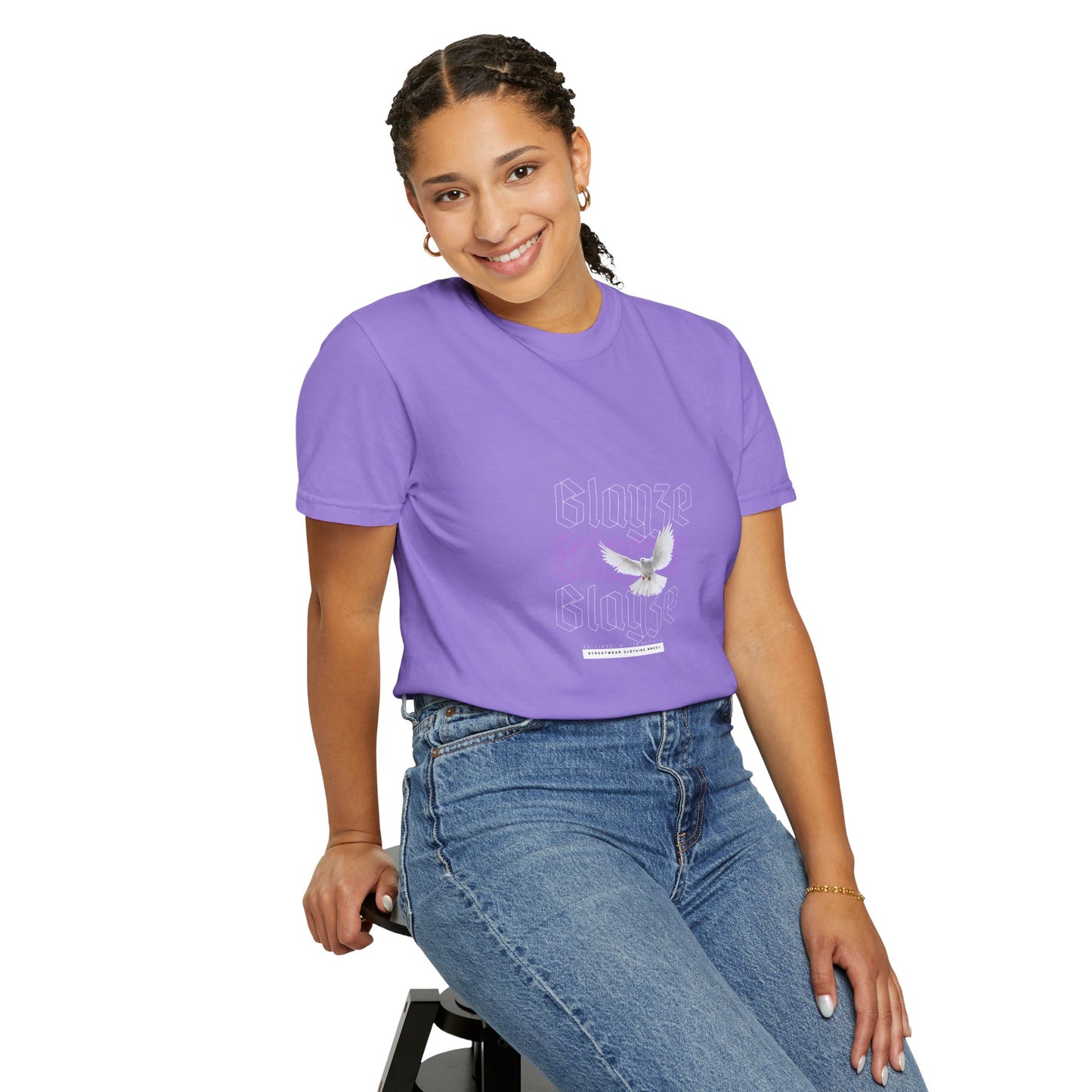 Stylish Dove Graphic T-Shirt for Everyday Wear